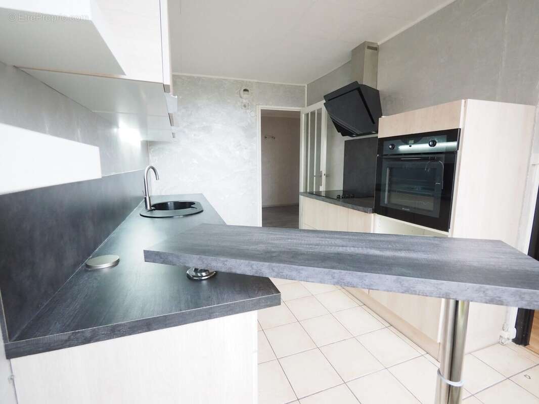 Appartement à BOIS-D'ARCY
