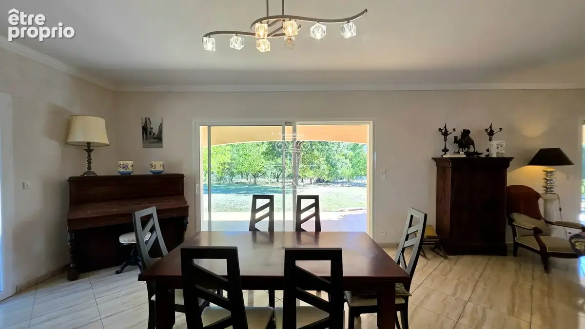 Maison t5 - 153m2 proche des commodites avec terrain de 2859m2 et garage / montreal - photo 5