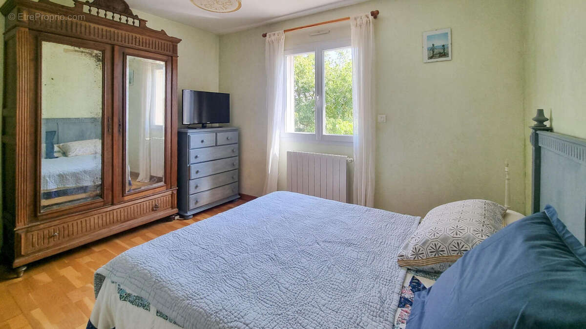 Villa avec vue sur la Montagne Noire, proche Cité de Carcassonne, commerces et nature - photo 11