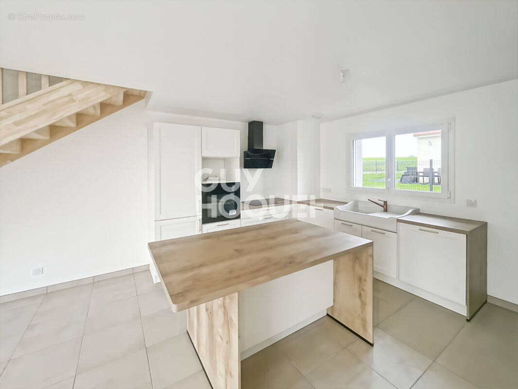 Maison à MISSY