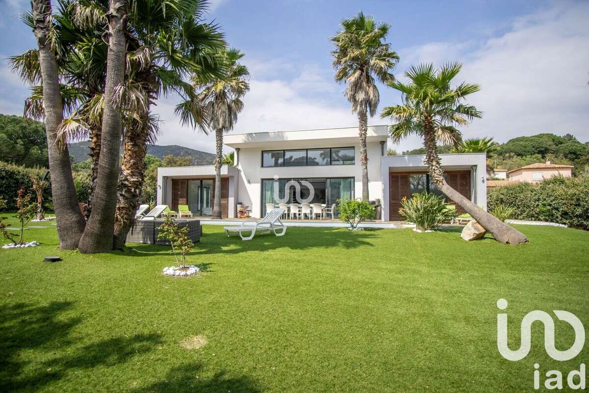 Photo 3 - Maison à PLAN-DE-LA-TOUR