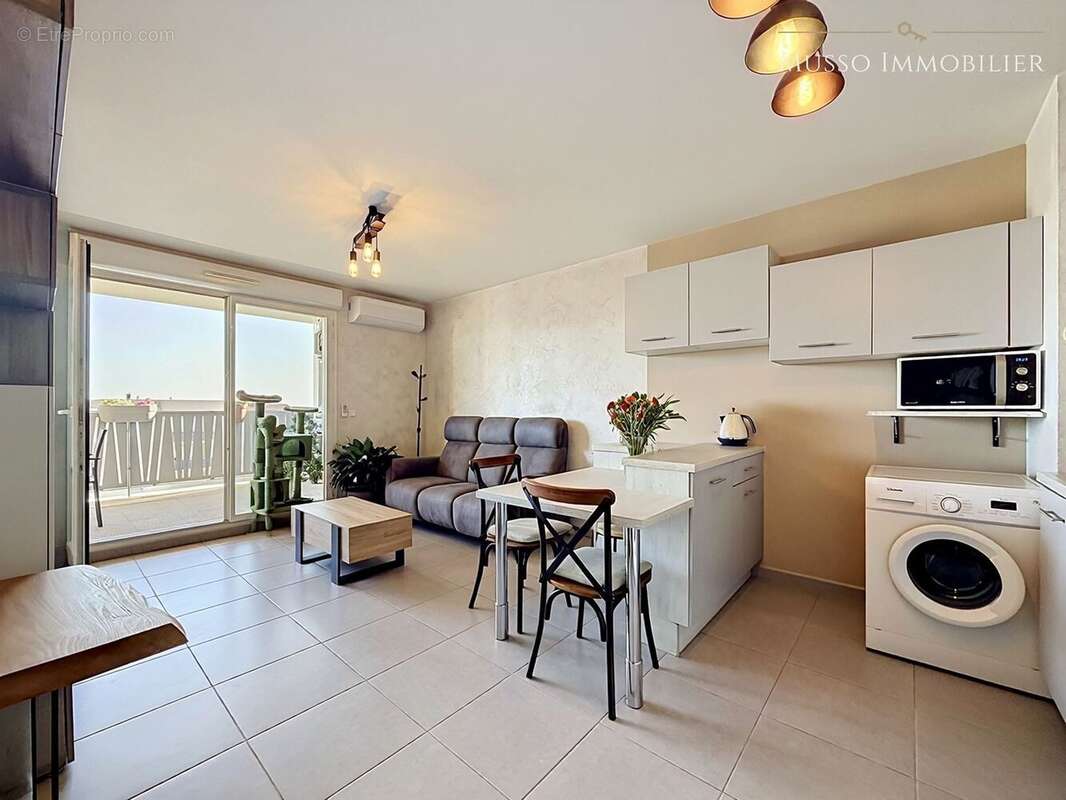 Appartement 40 m² à Marseille-14e  - photo 4