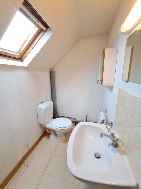 Maison à PONT-SUR-YONNE