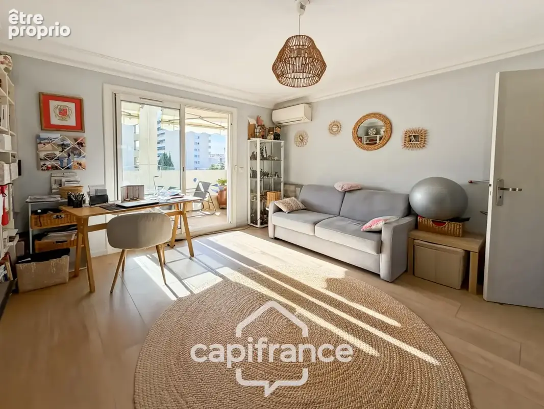 Appartement à vendre 4 pièces HYERES (83) - 147m2- 4ème et dernièr Etage- Accès direct GARAGE - photo 63