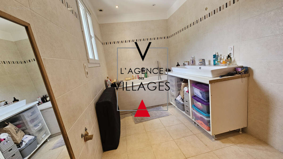 Villa 5 pièces de 173 M 3 - photo 23