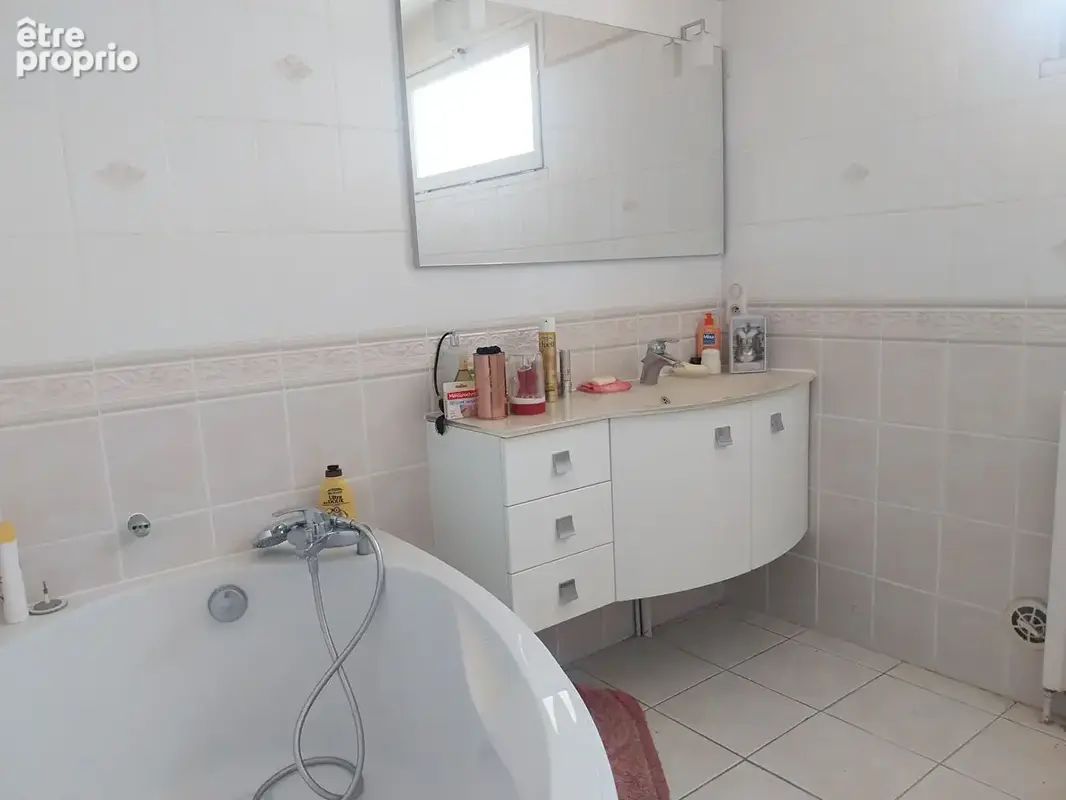 Maison  - Pont Evêque - 6 pièces - 175 m2 - photo 17
