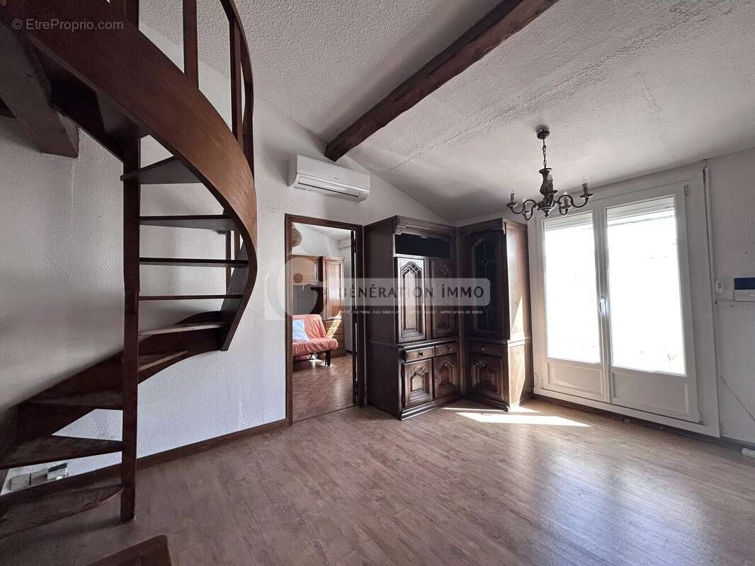 Maison à SAINT-MARTIN-DE-CRAU