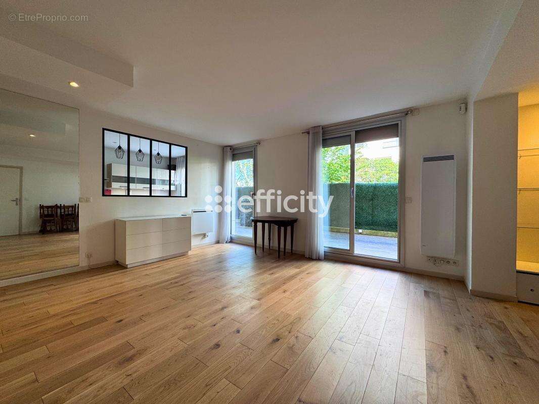 Appartement à BOULOGNE-BILLANCOURT