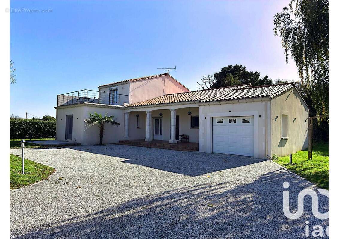 Photo 2 - Maison à AUZAY