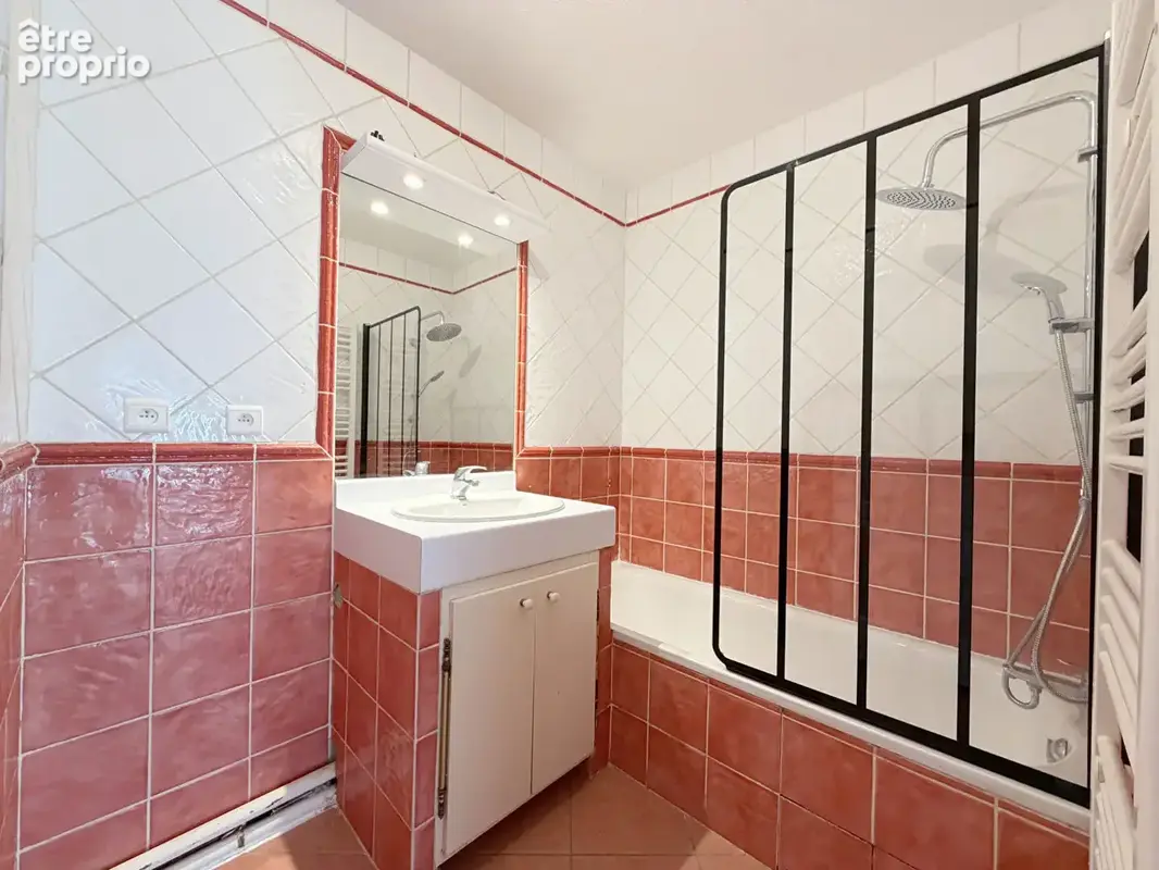 Appartement Cluses 4 pièce(s) 77 m2 - photo 15