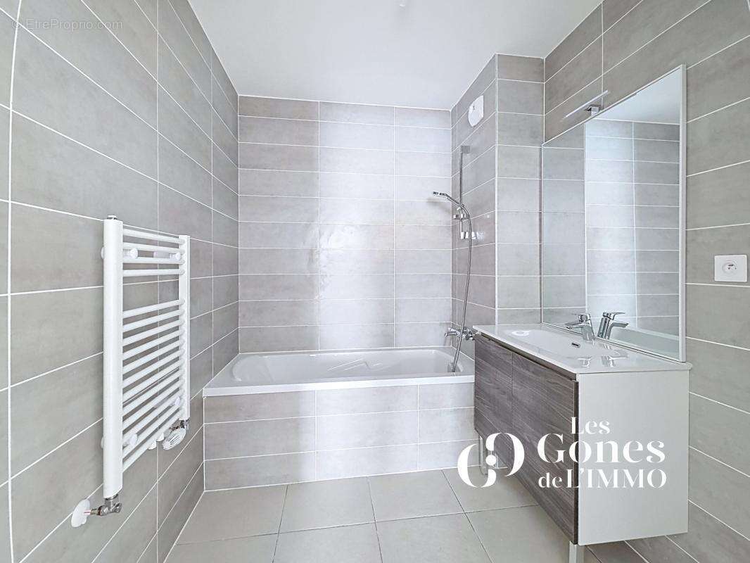 Appartement à LYON-9E