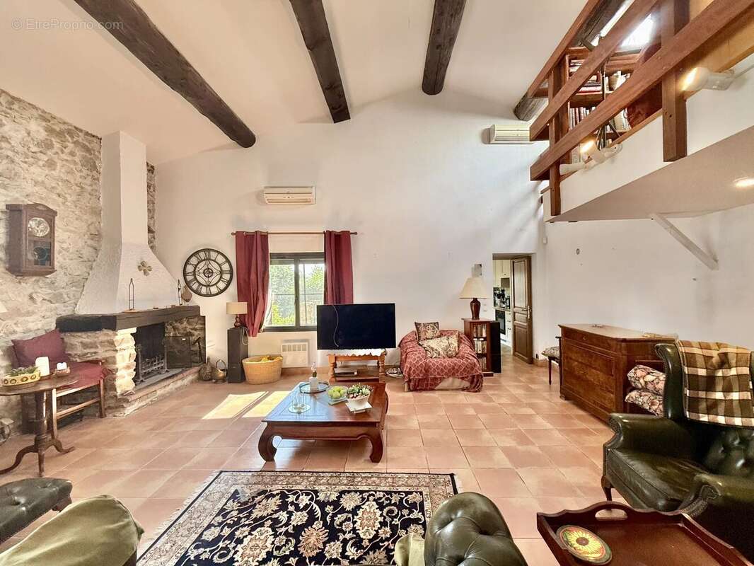 Maison à FELINES-MINERVOIS