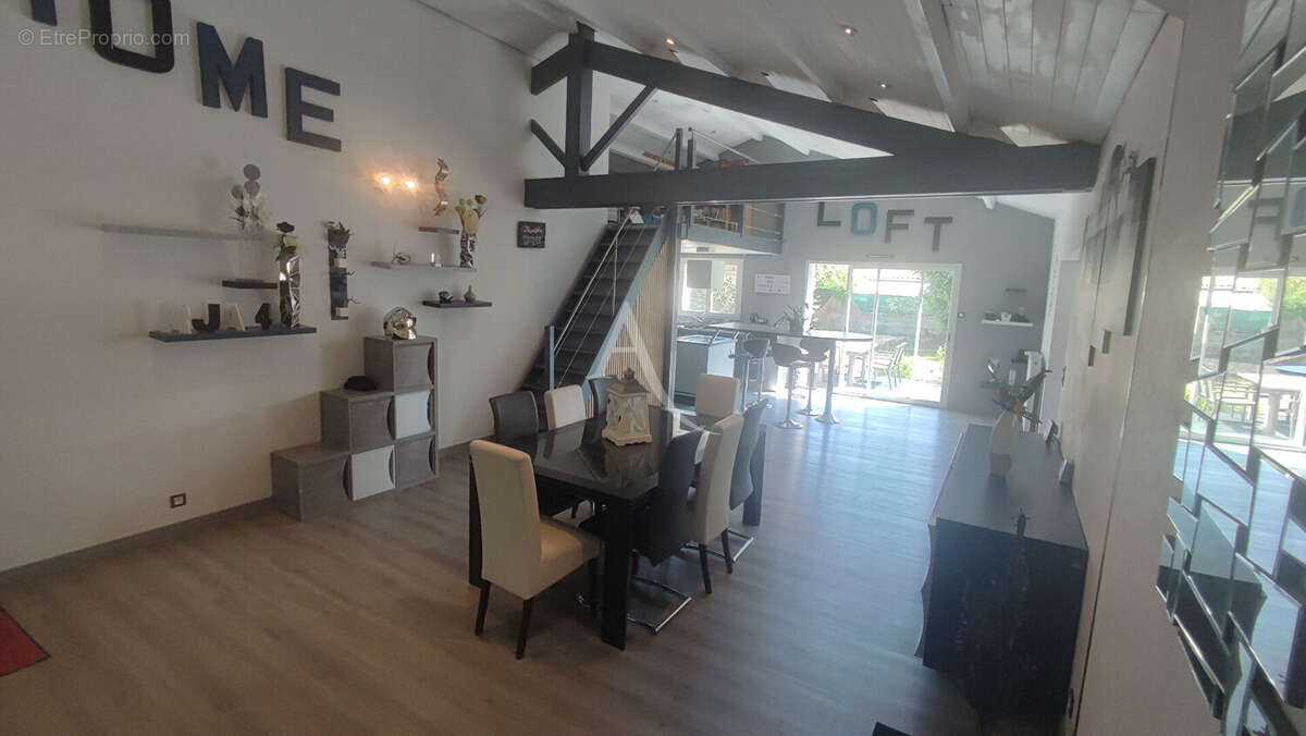Charmante maison de plain-pied dans un quartier paisible !!! - photo 4