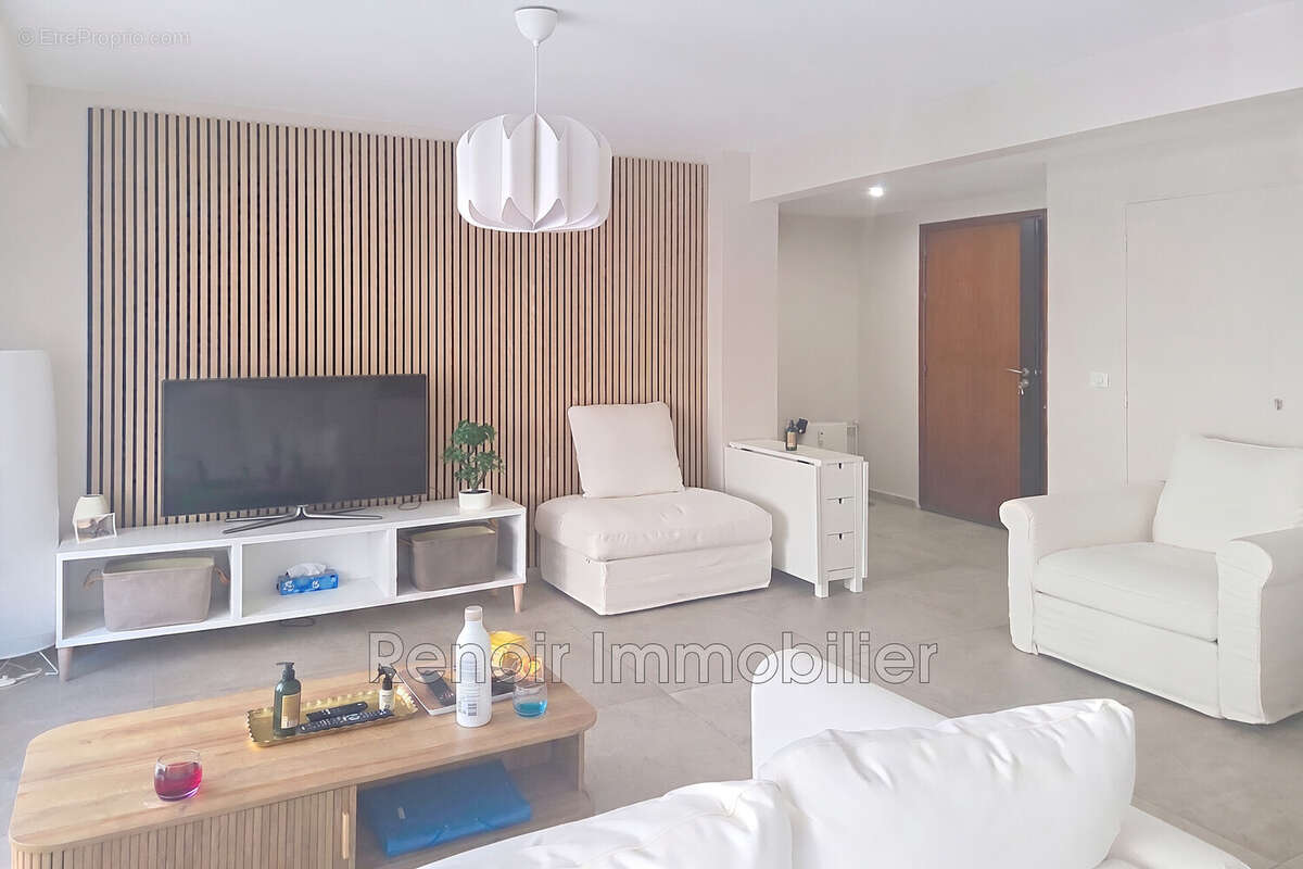 Appartement à CAGNES-SUR-MER