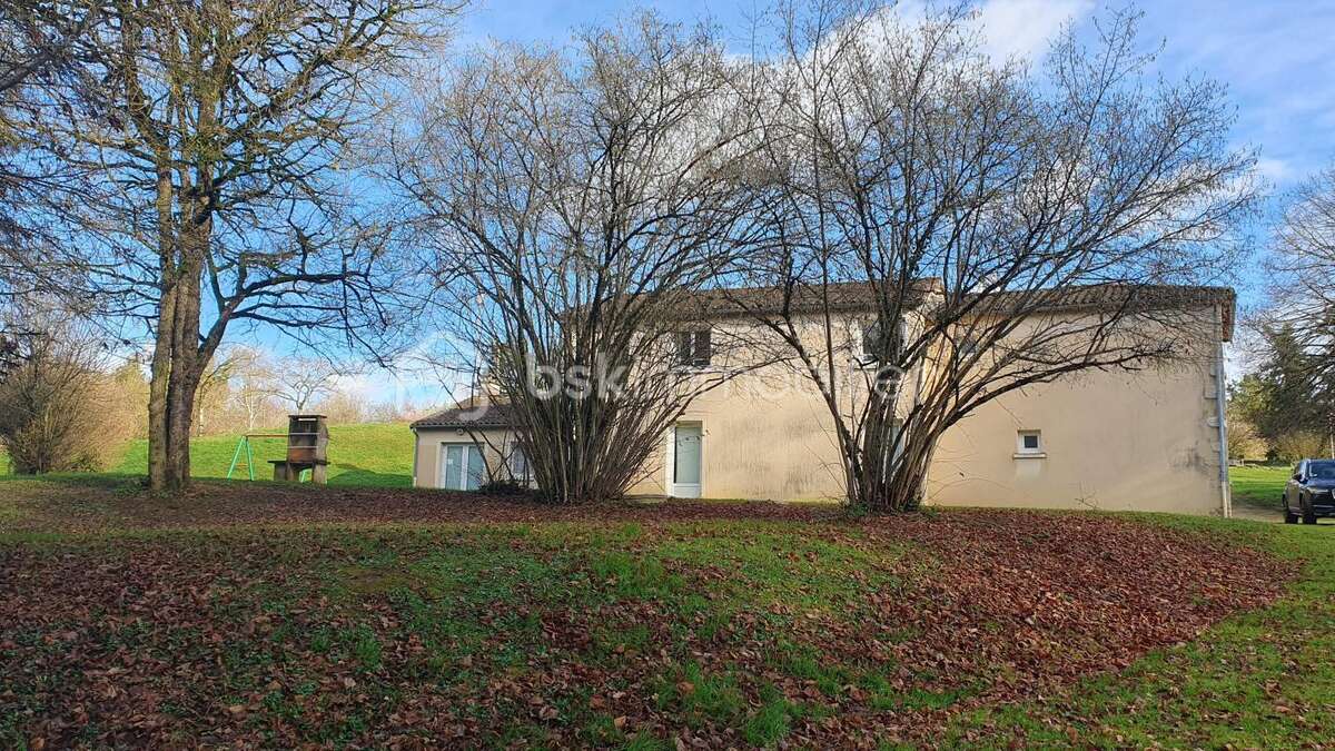Maison à CEAUX-EN-COUHE