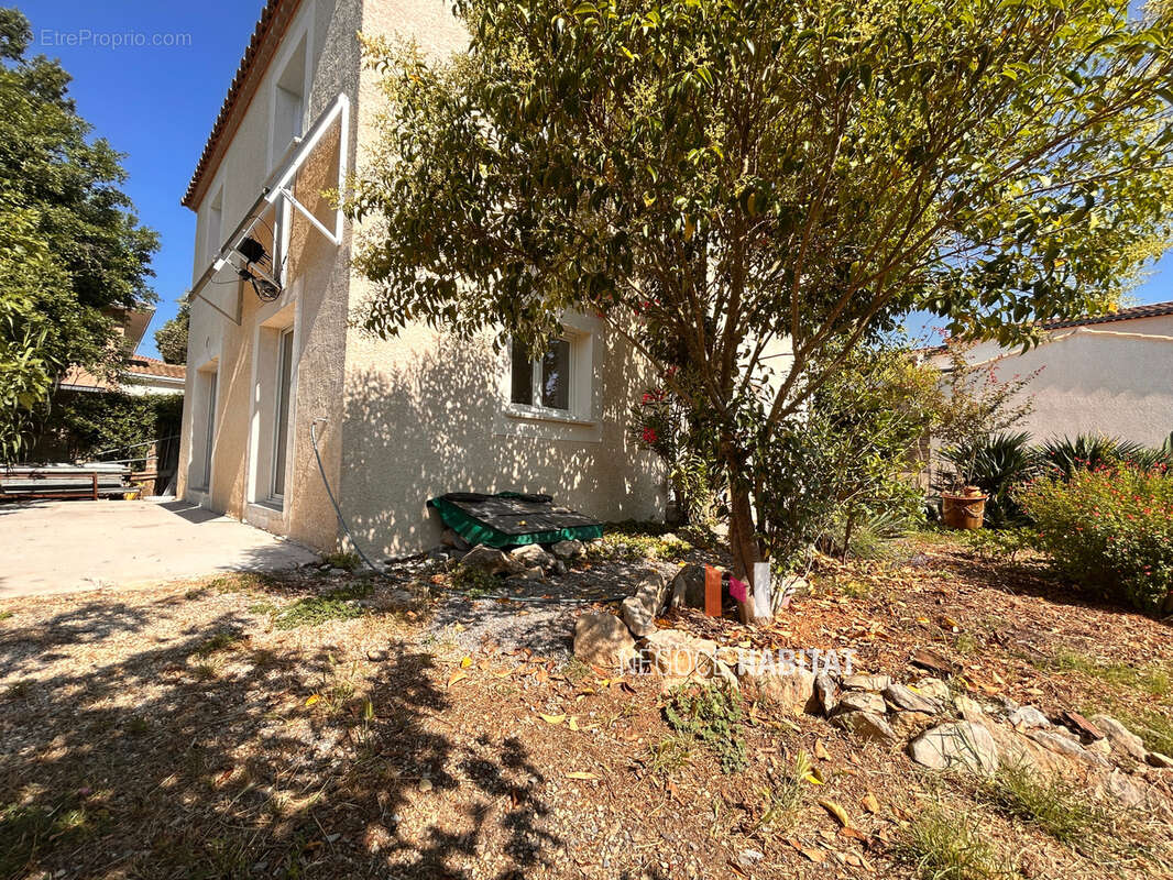Maison à QUISSAC