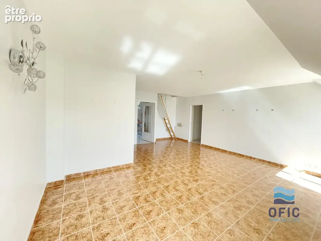 Appartement 5 pièces 127 m² à vendre à Sarzeau (56370) - photo 3