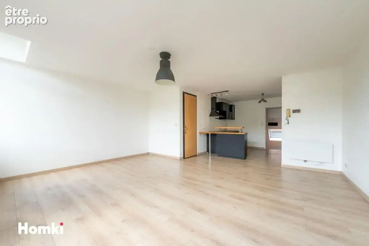 Appartement T2 de 50 m² à Lille 59000, Rue Solférino - photo 3