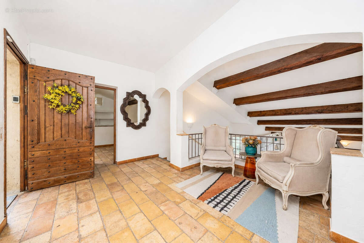 Maison à LA COLLE-SUR-LOUP