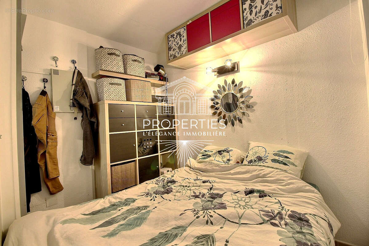 Appartement à LA LONDE-LES-MAURES