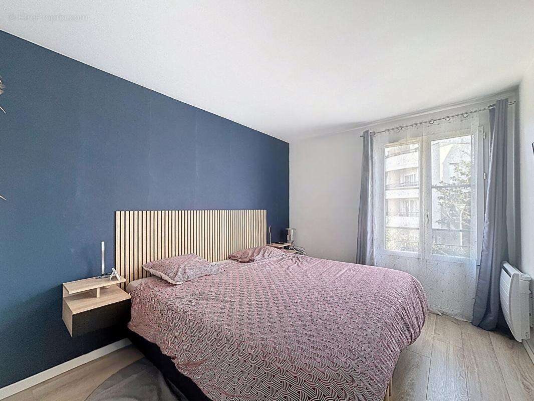 Appartement à ELANCOURT