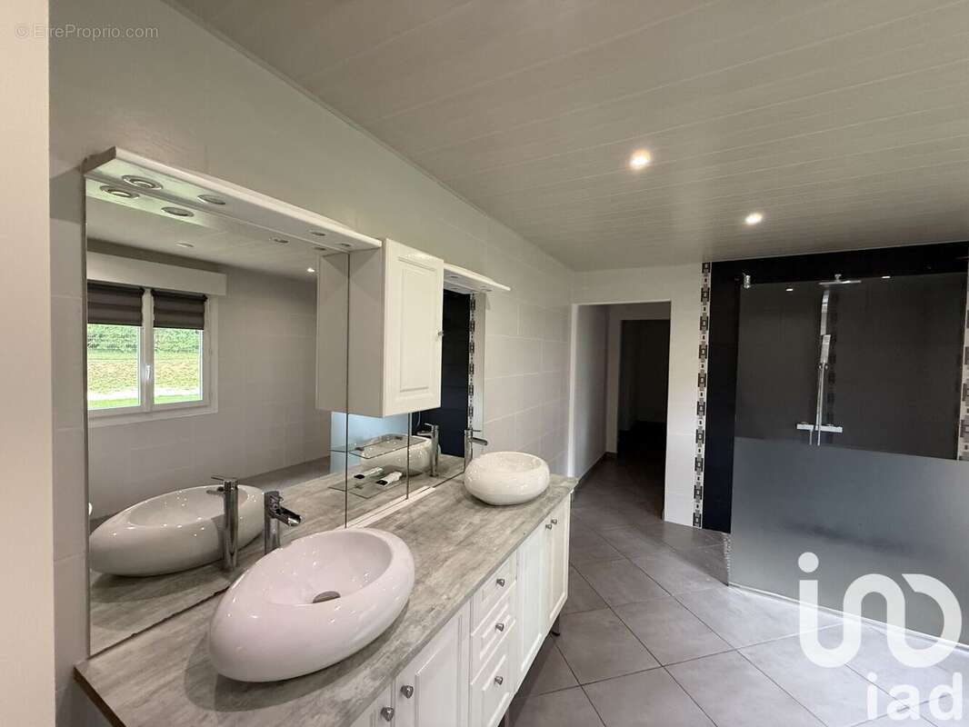 Maison 215 m² à Maurupt-Le-Montois  - photo 9
