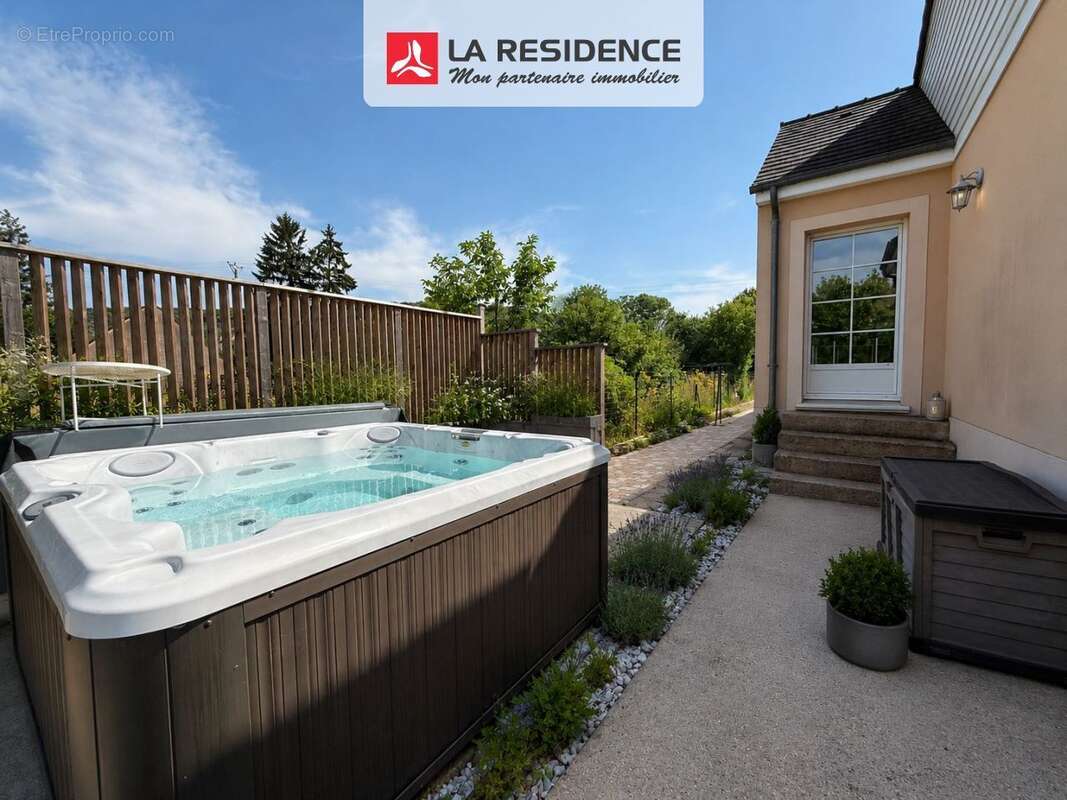 Maison 114 m² à Moisson  - photo 2
