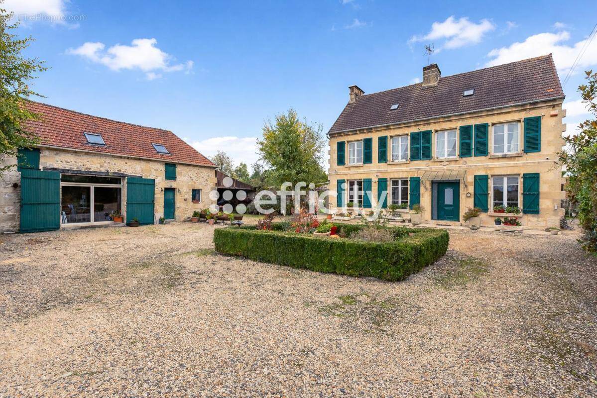 Maison à CREPY-EN-VALOIS