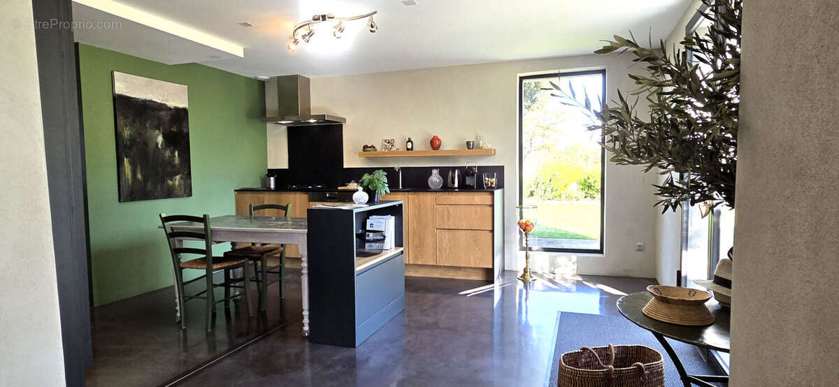 Maison à TULETTE