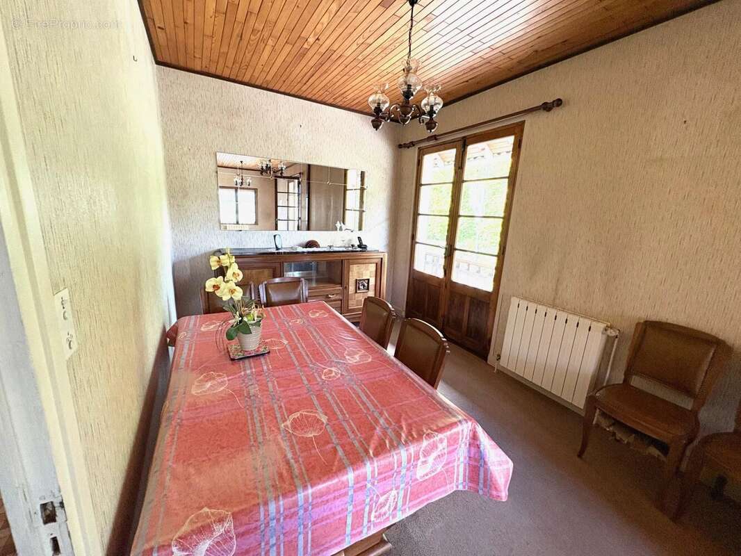 Maison à MONESTIER-DE-CLERMONT