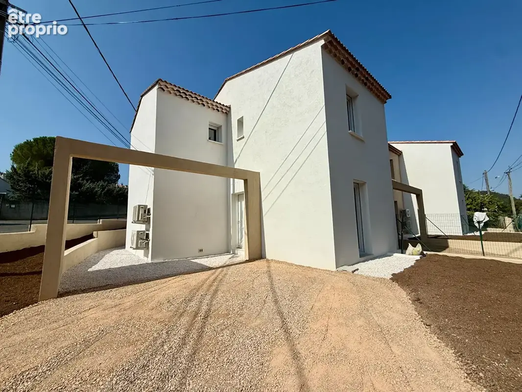 Maison à SAINT-MAXIMIN-LA-SAINTE-BAUME