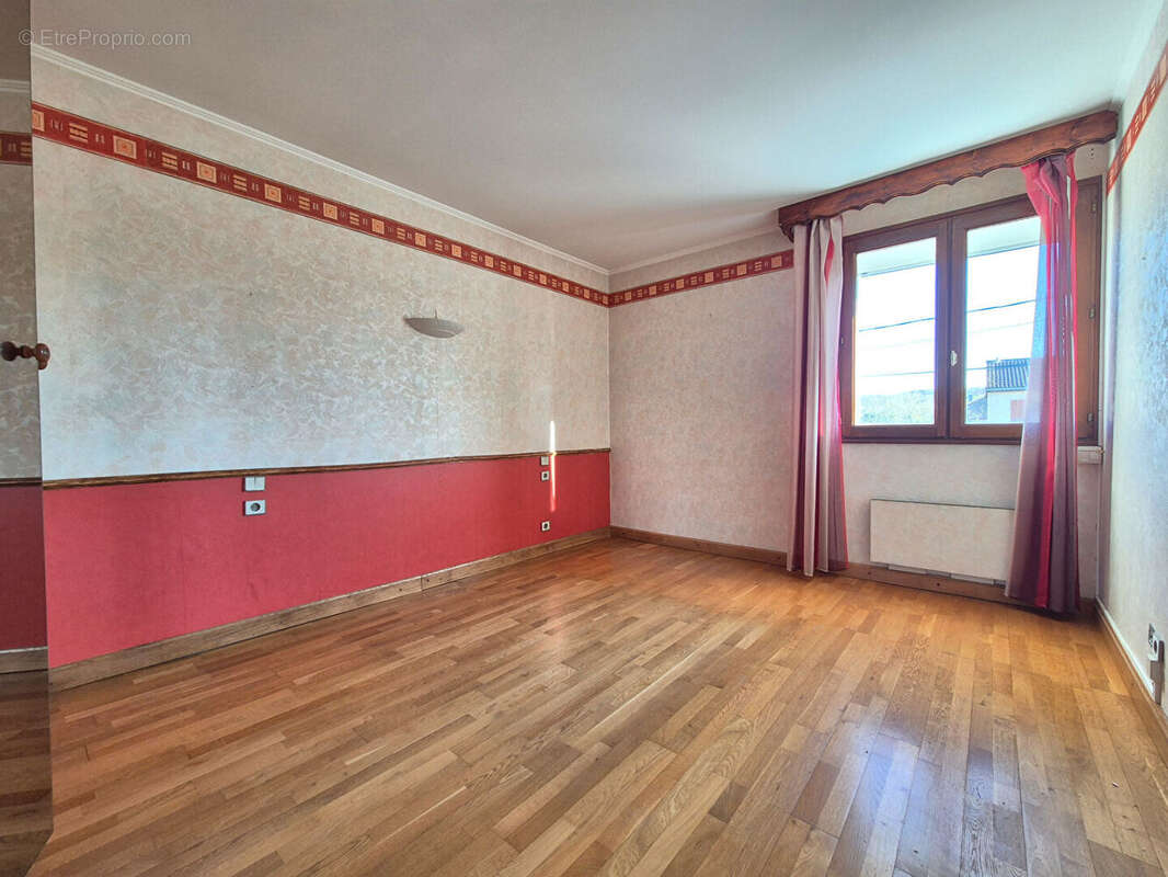 Maison à BOURG-EN-BRESSE