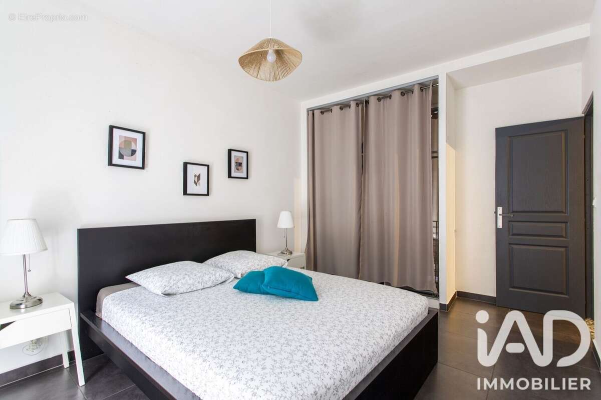 Maison 75 m² à Arles  - photo 2