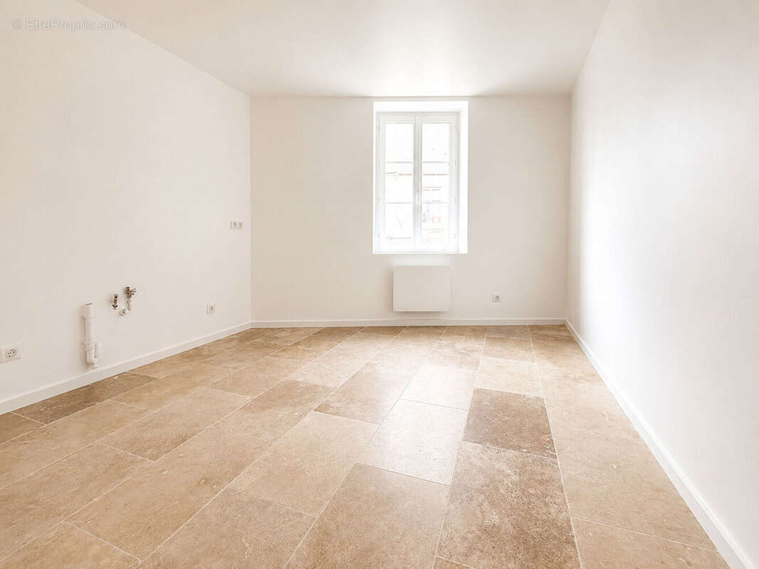 Appartement à ORRY-LA-VILLE