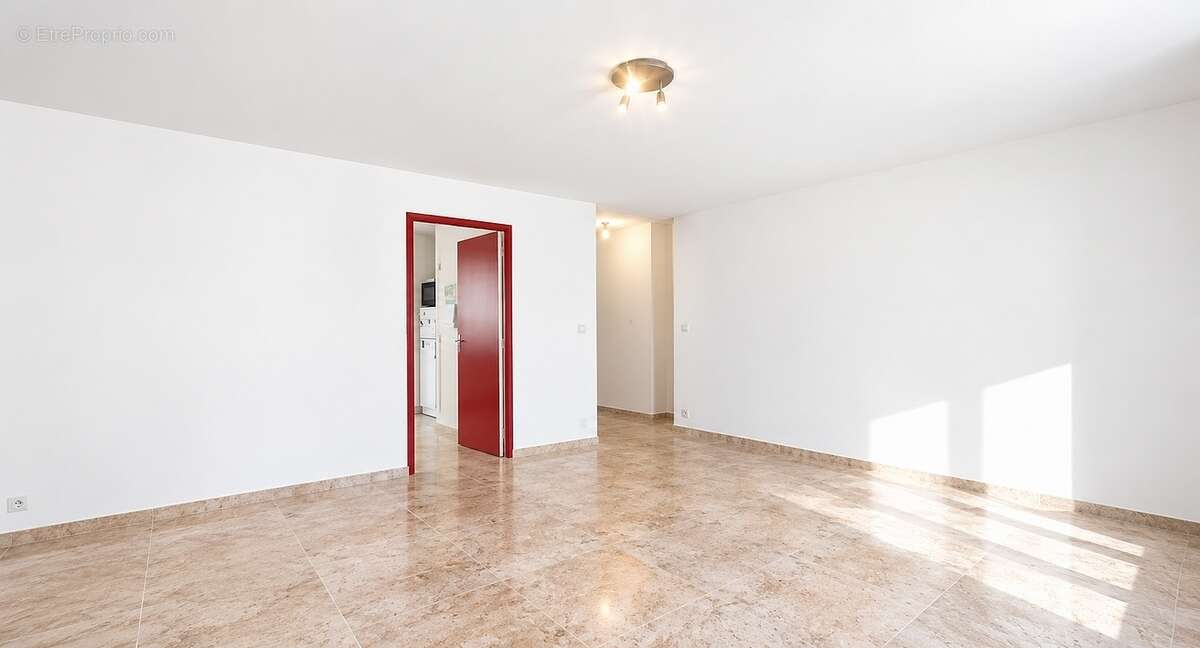 Appartement 3 pièces / 63 m² / 201 000 EUR / EMBRUN - photo 4