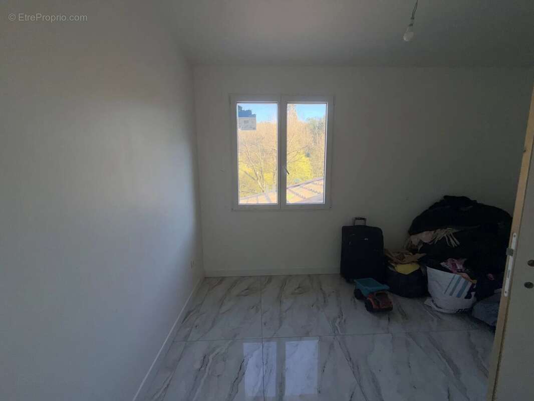 Maison à TOURRETTE-LEVENS