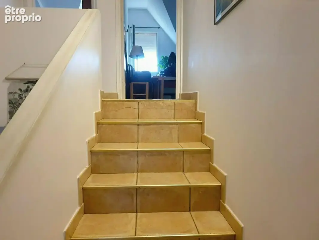 Maison 8 pièces 207 m² à vendre à Saint-Denis (97400) - photo 9
