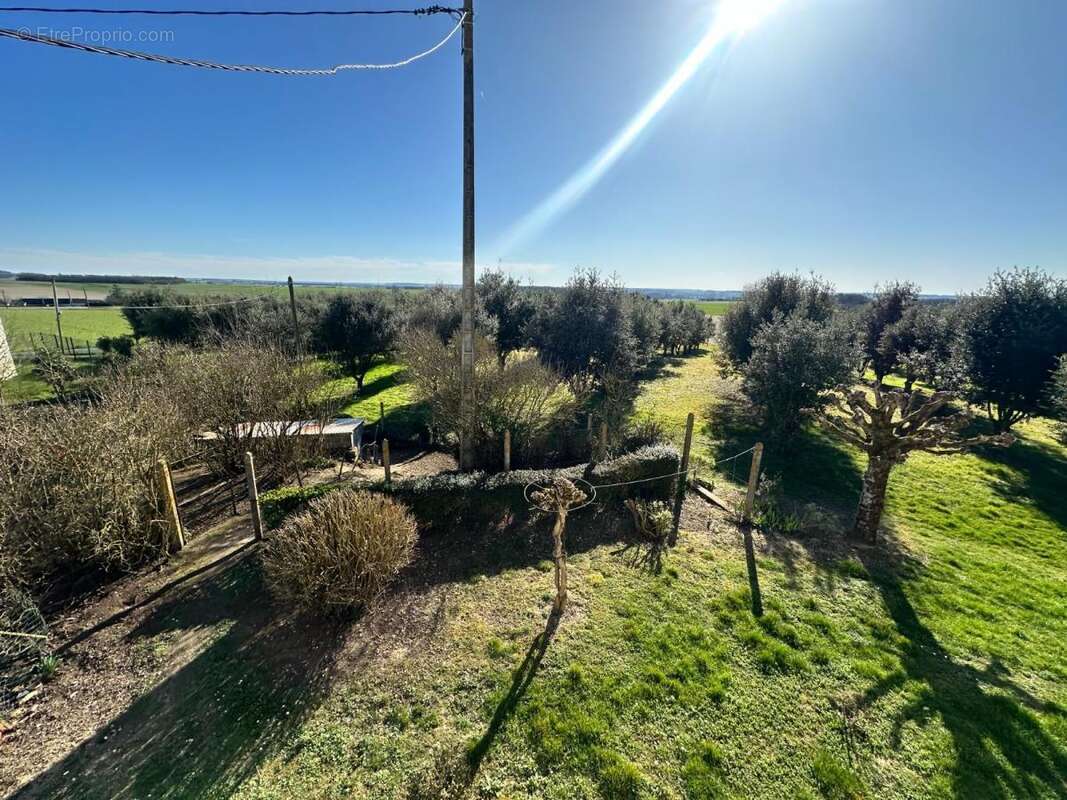 Maison 120 m² à Noyant-De-Touraine  - photo 9