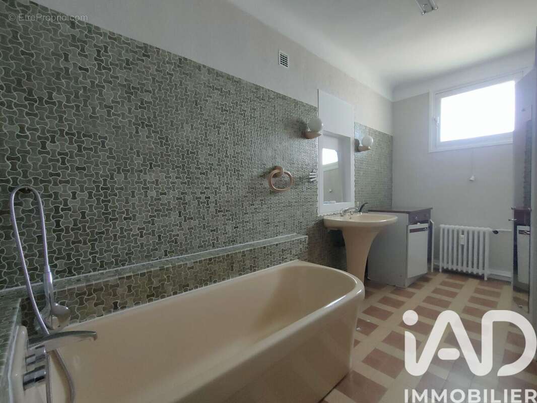 Photo 3 - Appartement à TROYES