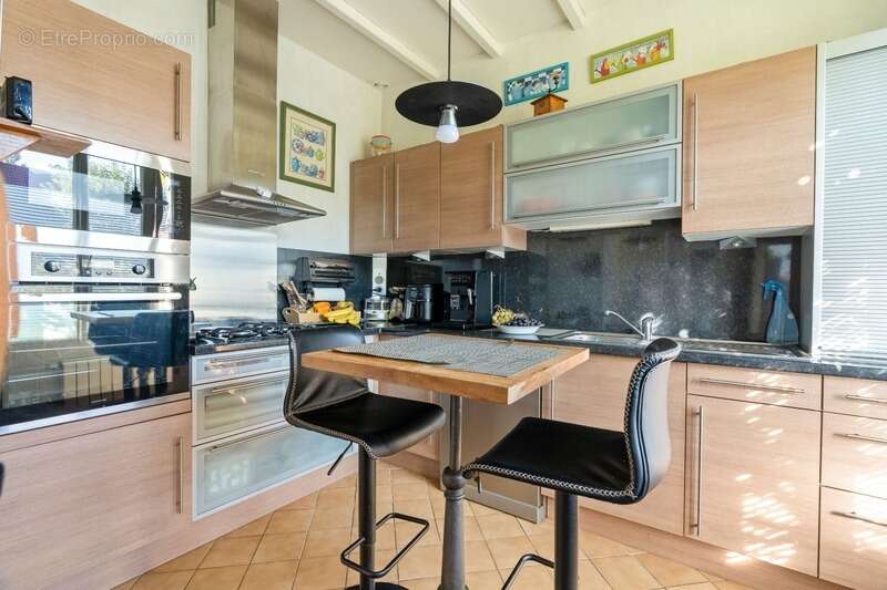 Maison à MAURECOURT