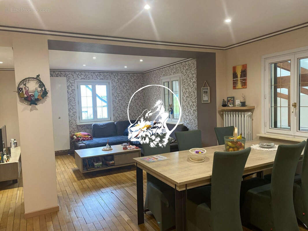 Maison à HOMBOURG-HAUT