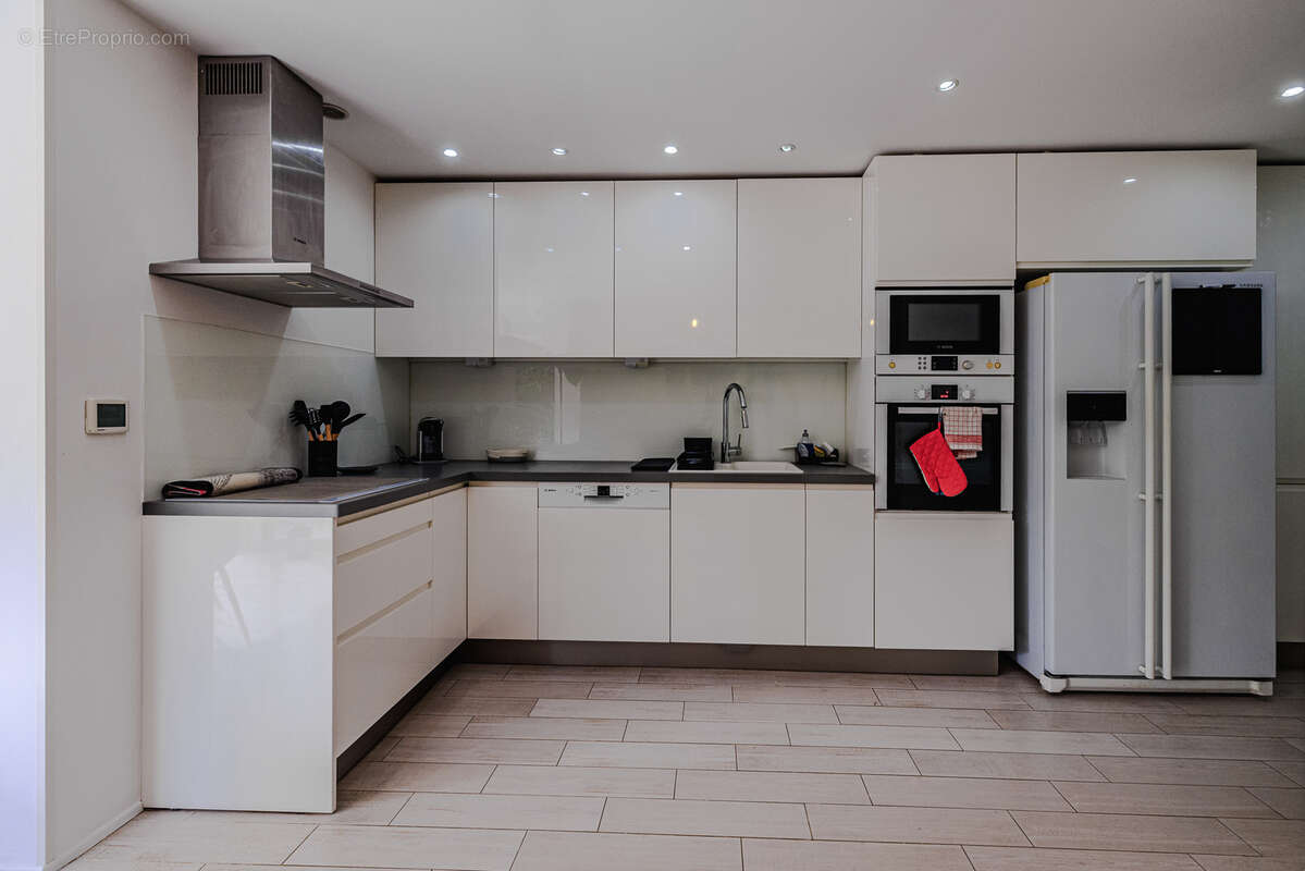 Appartement à VILLENEUVE-LOUBET