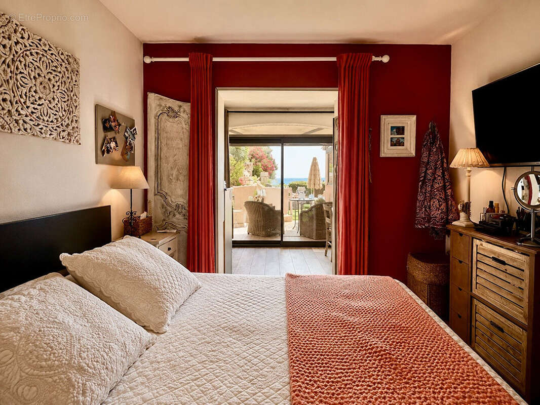 Appartement à LES ISSAMBRES