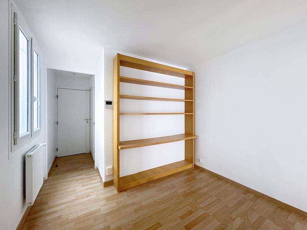 Appartement à PARIS-8E