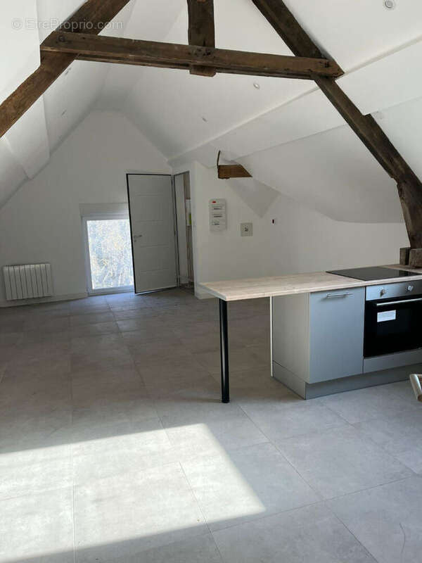 Maison à BRUAY-LA-BUISSIERE