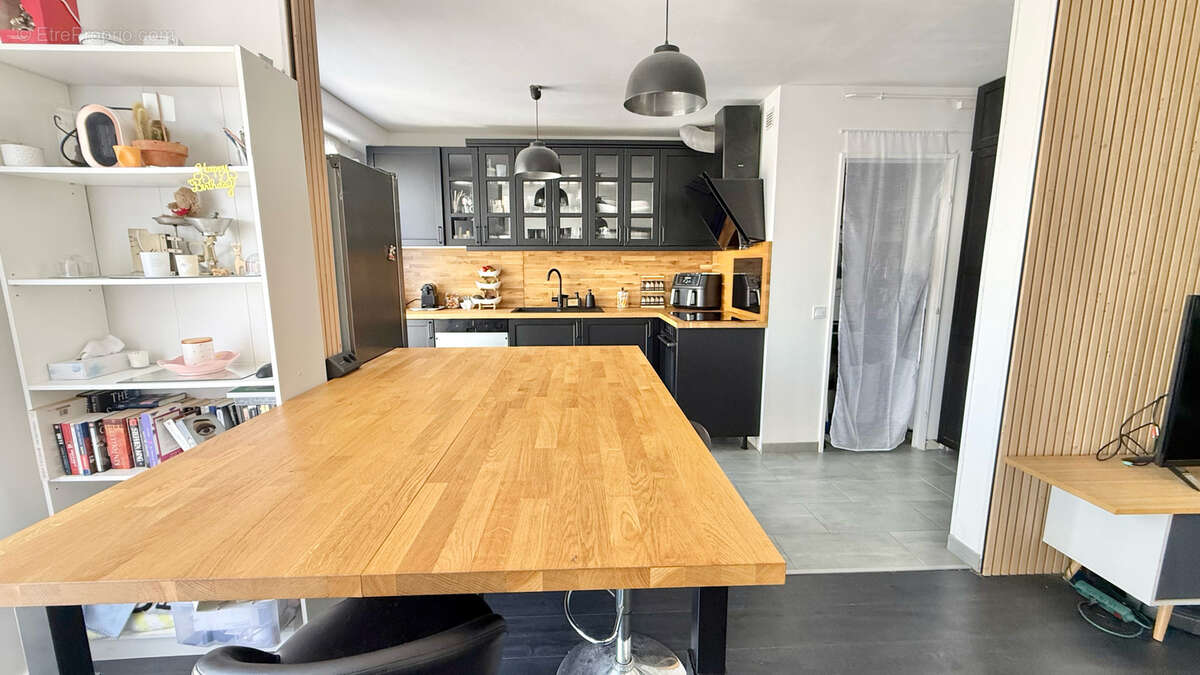 Appartement à SAINT-GRATIEN