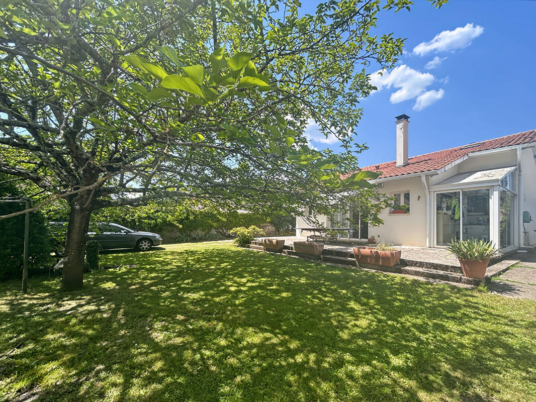 Maison à PESSAC