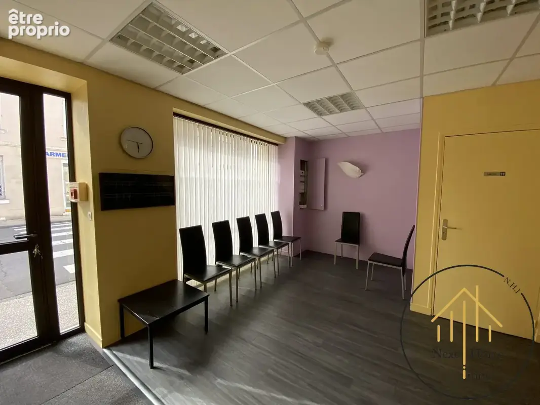 Commerce 80 m² à vendre à Chalais (16210) - photo 6