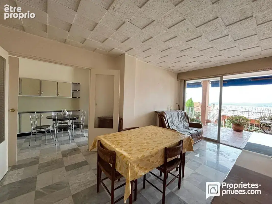Appartement spacieux avec terrasse et parking, quartier Saint-François - Grasse - photo 14