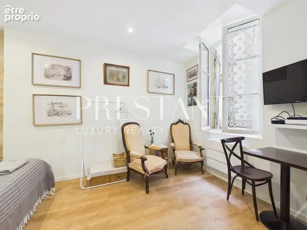 EXCLUSIVITE - Investissement exceptionnel 9 % de rentabilité brute au pied de la Grosse Cloche. - photo 8